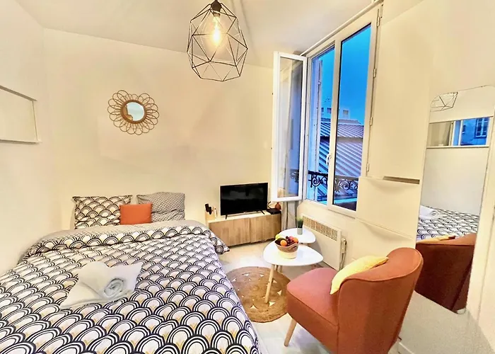 Appartement Le 2p Bail Mobilite Courbevoie